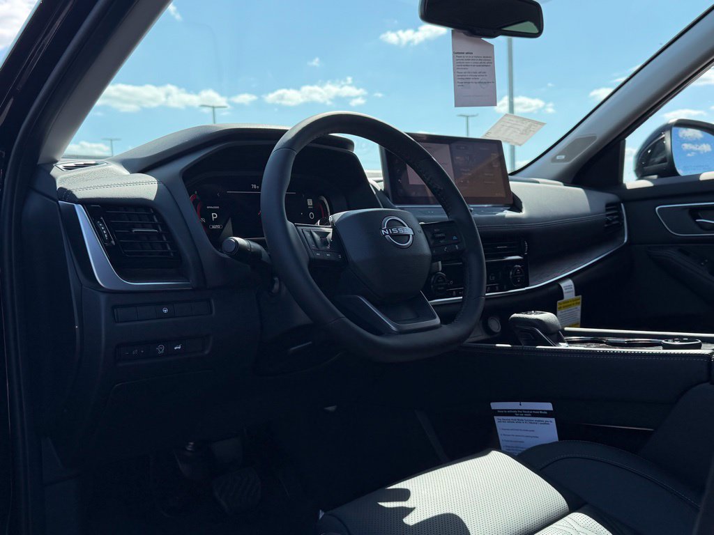 New 2026 Nissan Rogue Platinum w/ Platinum Premium Package AWD/4WD image 10