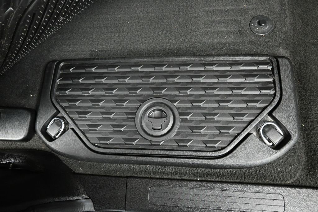Used 2024 RAM 1500 Rebel w/ Rebel Level 1 Equipment Group AWD/4WD image 31