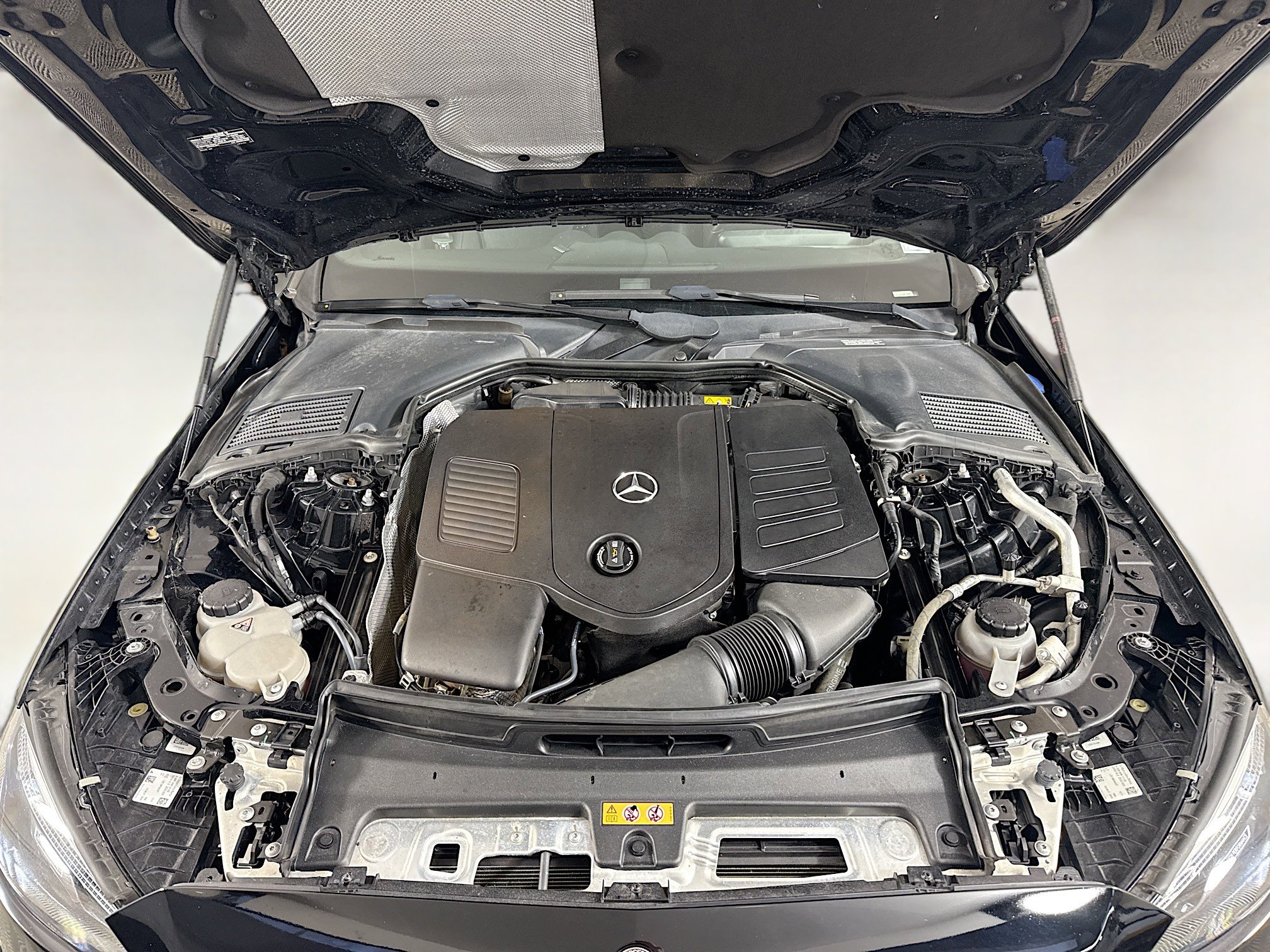 Used 2022 Mercedes-Benz C 300 4MATIC Sedan w/ Exclusive Trim Package image 39