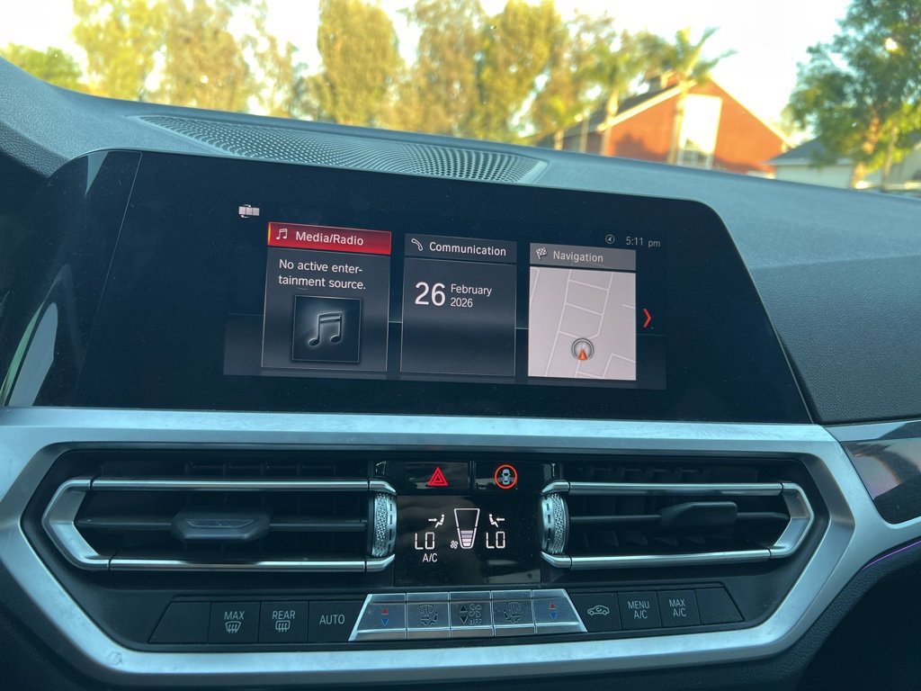 Used 2020 BMW 330i Sedan w/ Driving Assistance Package image 15