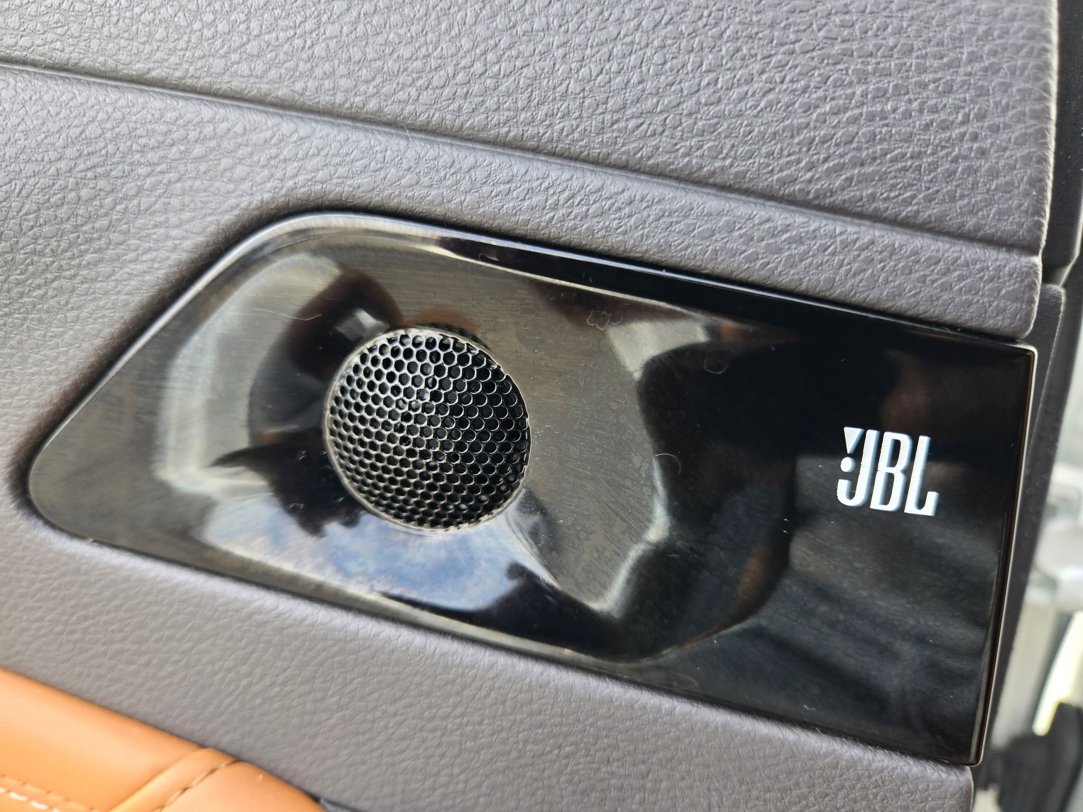 Used 2022 Toyota Avalon Limited w/ Advanced Safety Package image 34