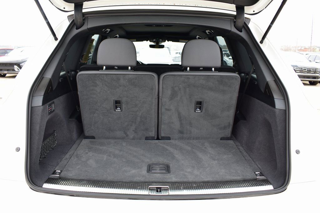 Used 2025 Audi Q7 3.0T Premium Plus image 26