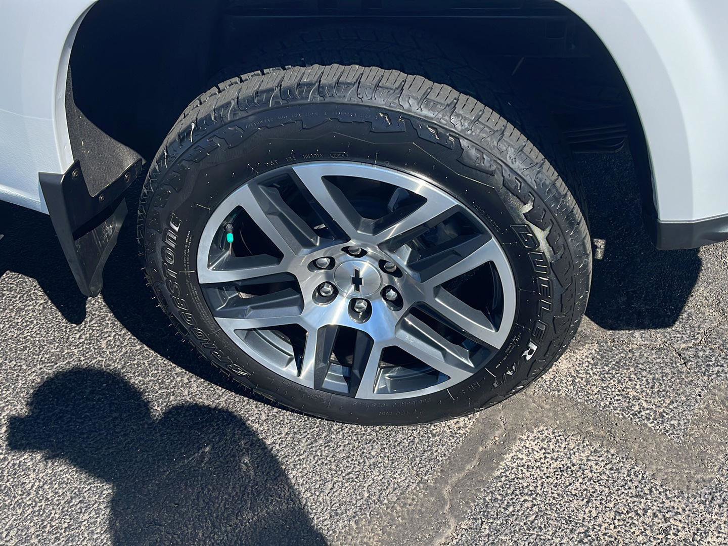 Used 2024 Chevrolet Colorado Z71 w/ Z71 Convenience Package 2 image 34