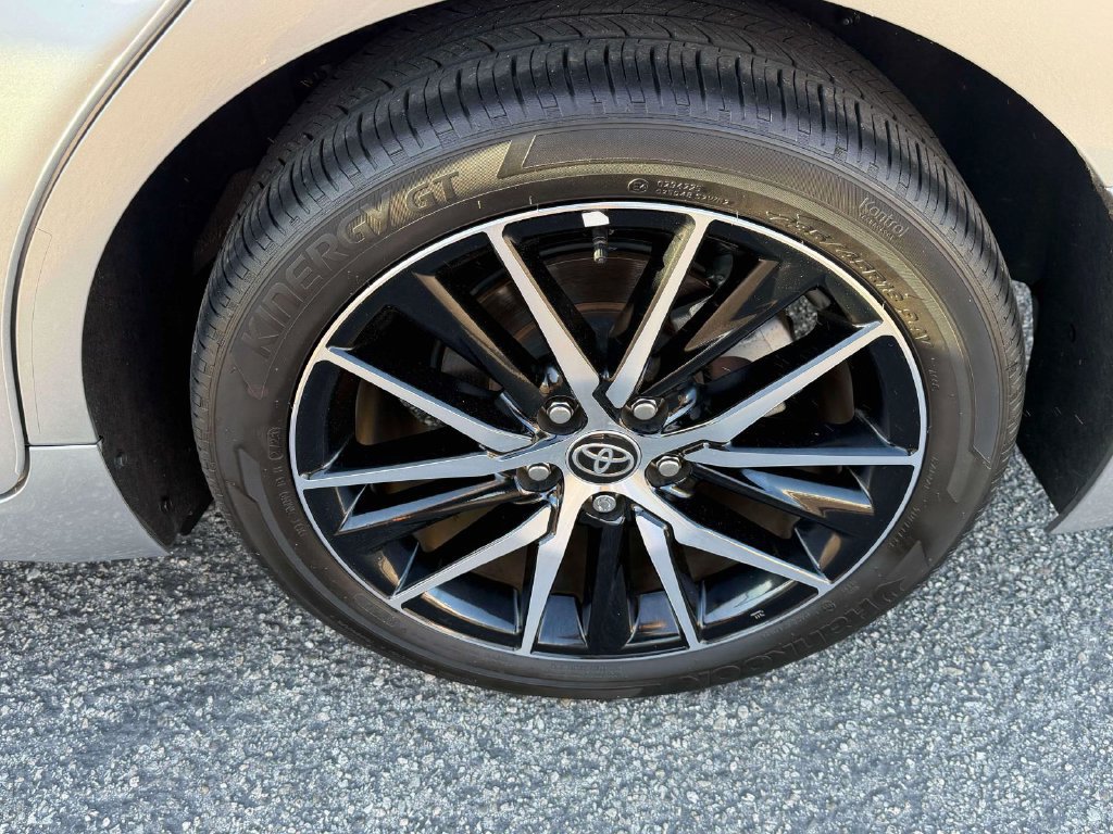 Certified 2024 Toyota Camry SE FWD image 31