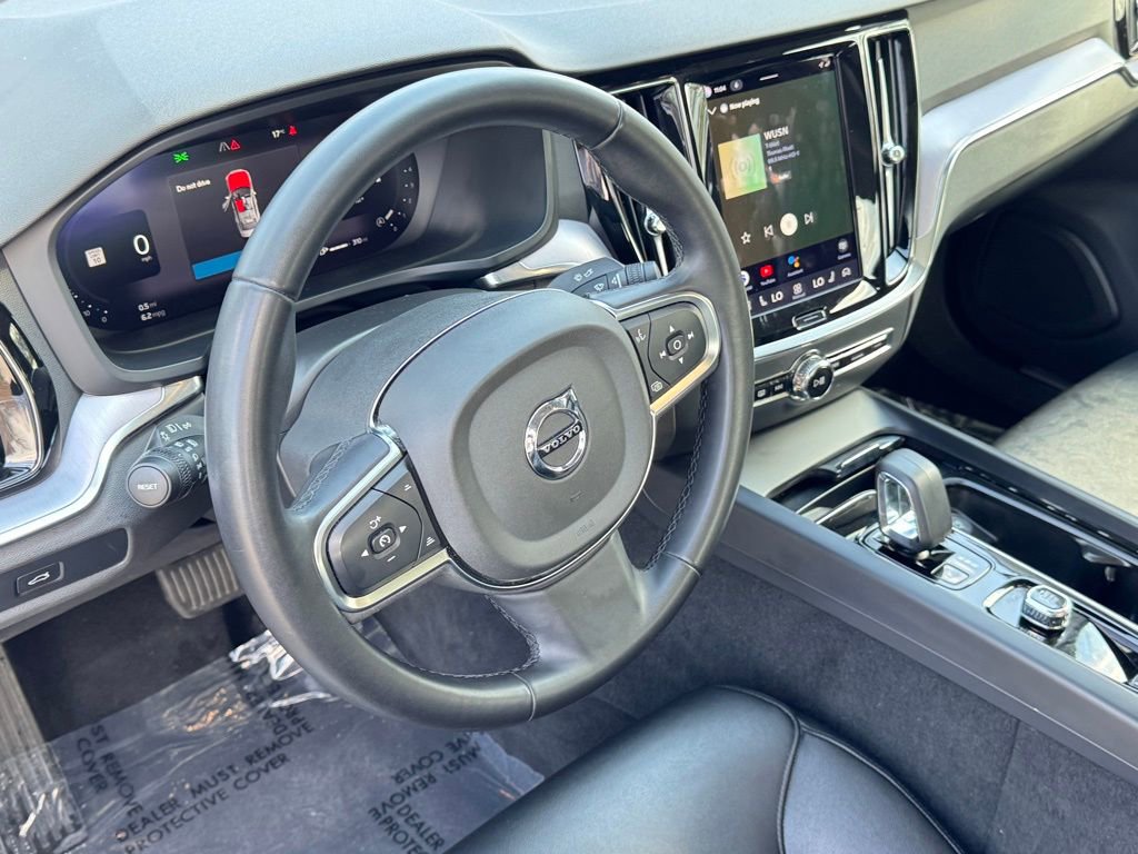 Used 2024 Volvo S60 B5 Core image 16