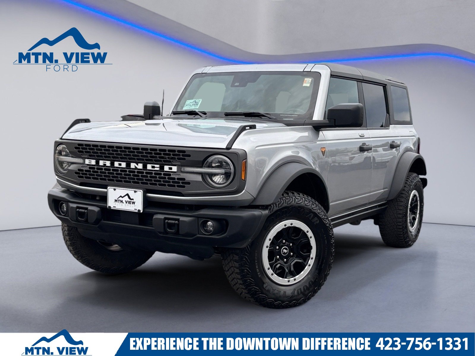 Used 2023 Ford Bronco Badlands w/ Sasquatch Package image 1