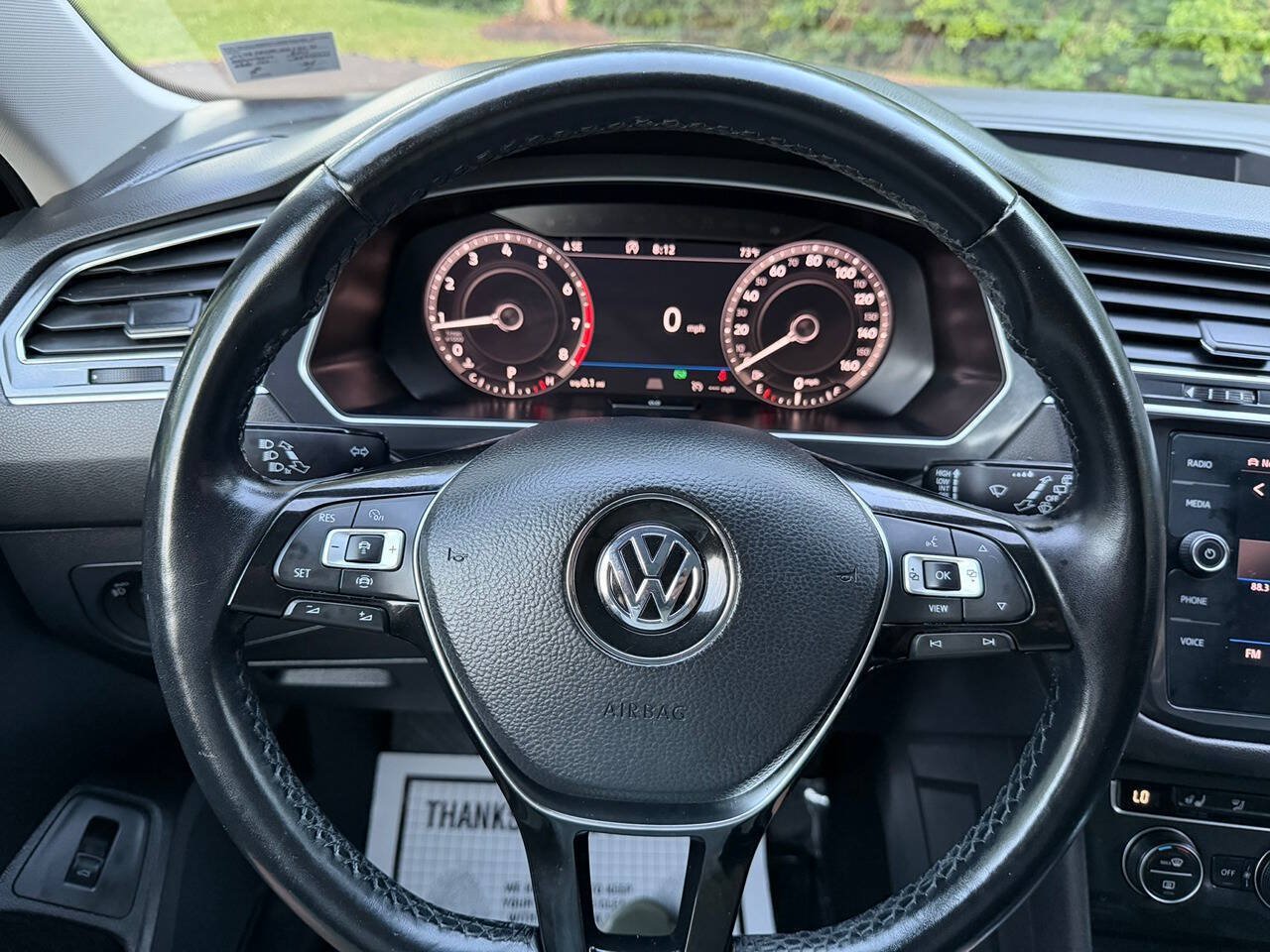 Used 2019 Volkswagen Tiguan SEL Premium AWD/4WD image 17