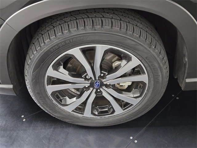 Used 2022 Subaru Forester Limited w/ Popular Package #3 image 12
