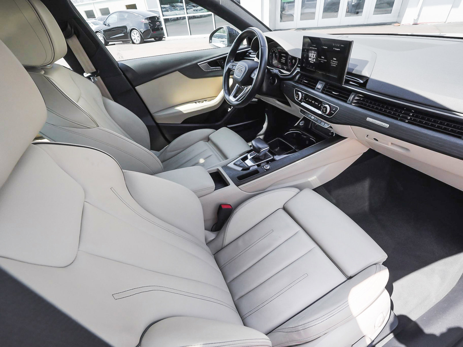 Used 2024 Audi A4 2.0T Premium Plus image 47