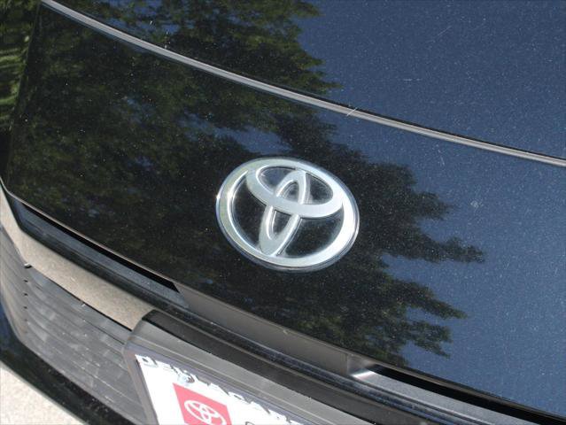 Certified 2025 Toyota Camry LE image 3