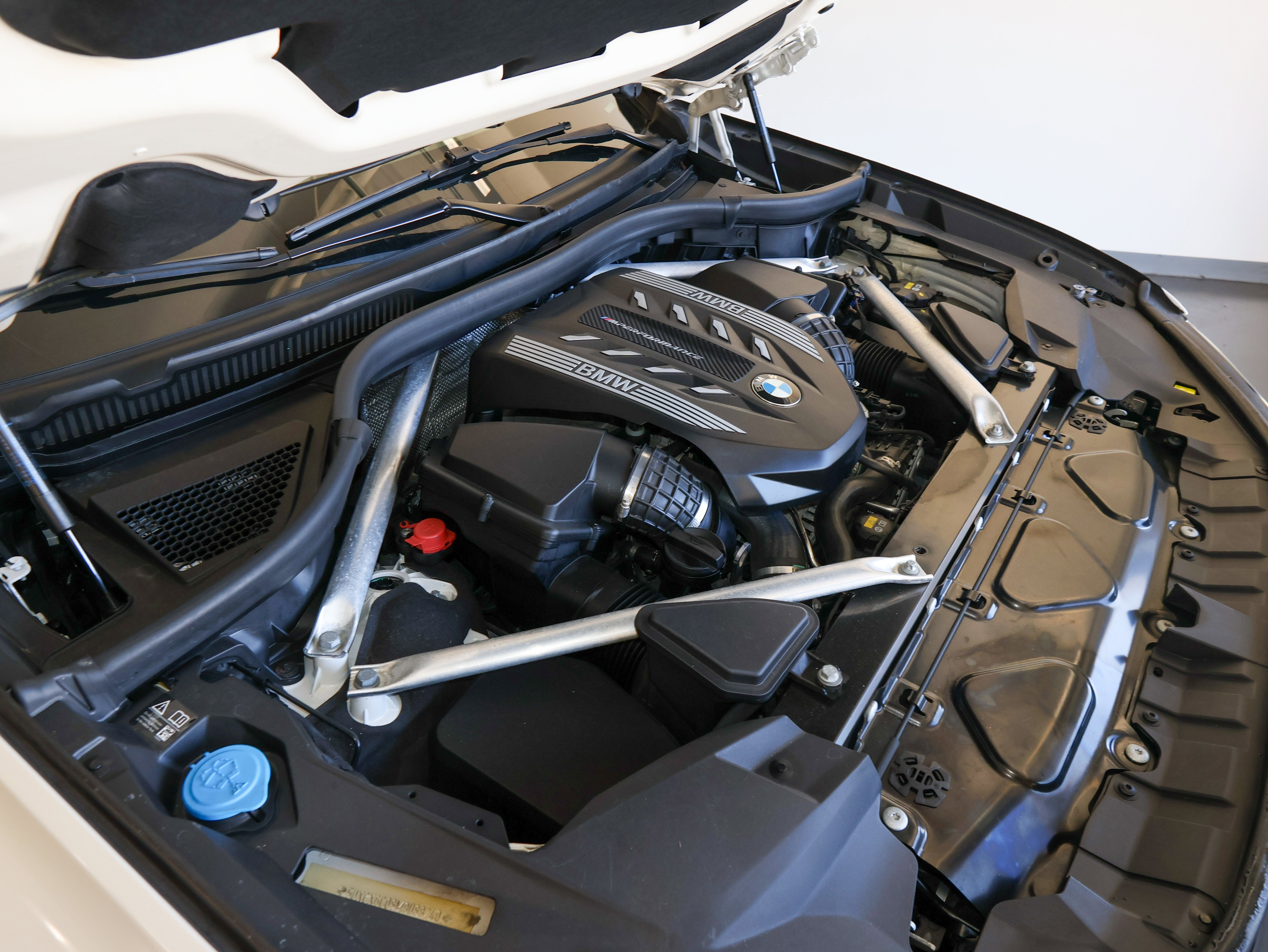 Used 2021 BMW X7 M50i image 75