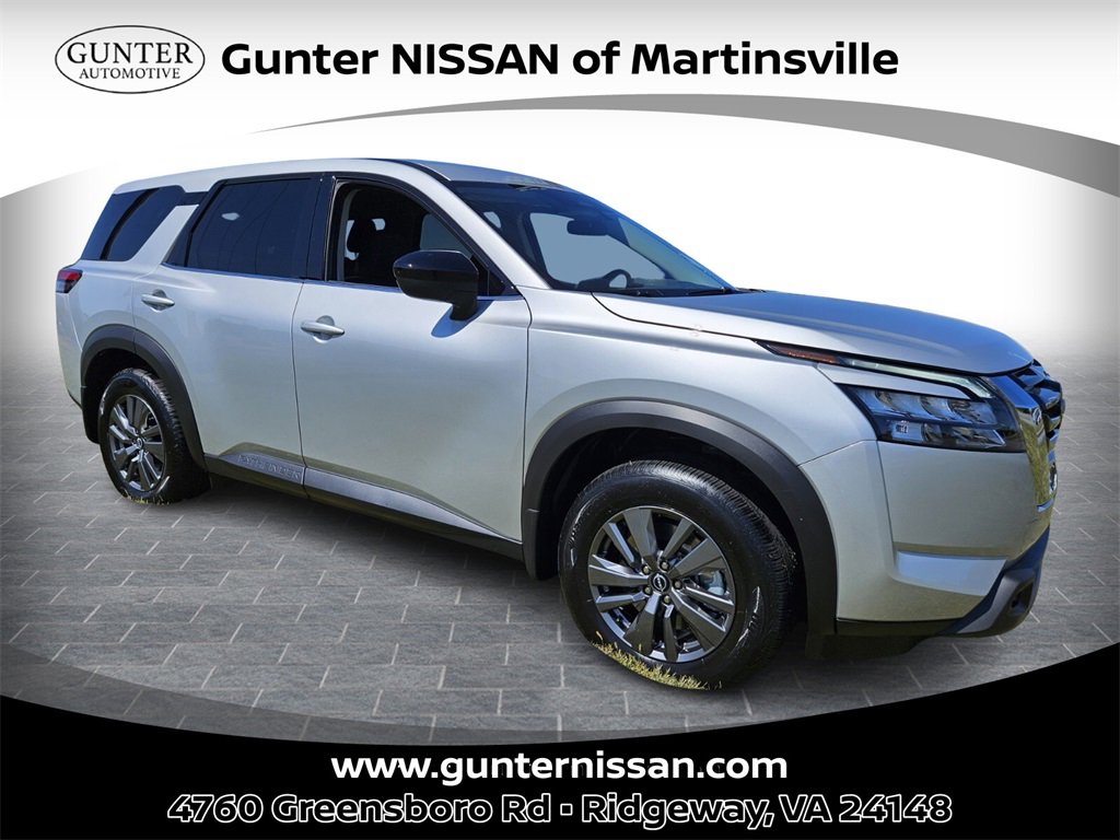 New 2025 Nissan Pathfinder S w/ Cargo Package image 1