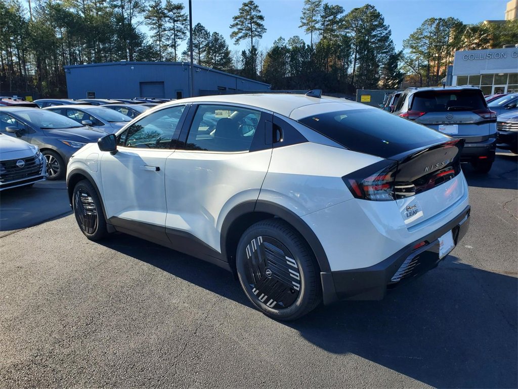 New 2026 Nissan Leaf image 5