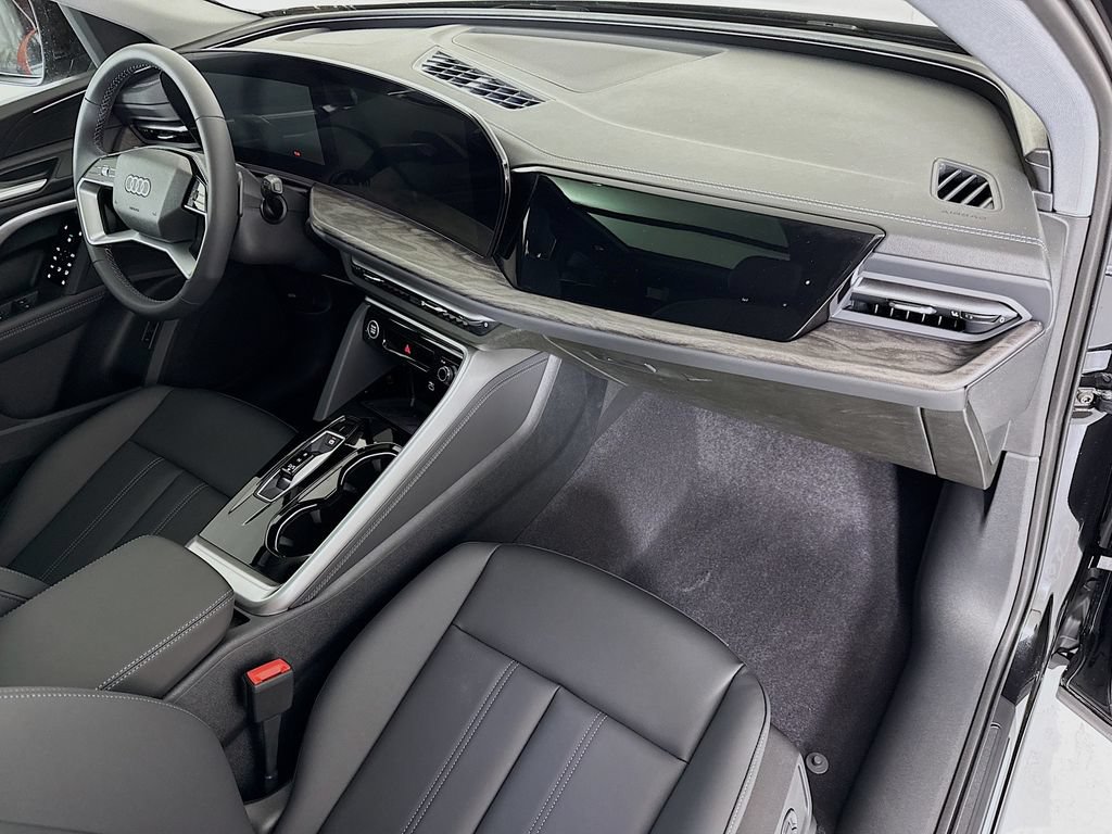 Used 2026 Audi Q5 Premium w/ Convenience Package AWD/4WD image 18