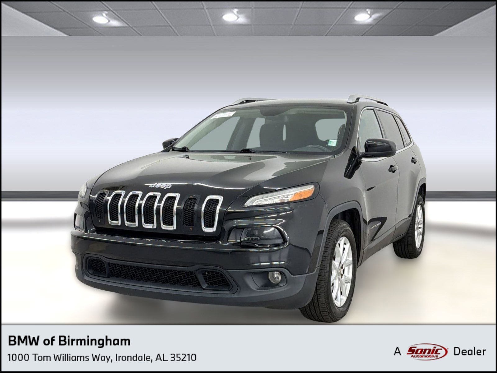 Used 2016 Jeep Cherokee Latitude image 1