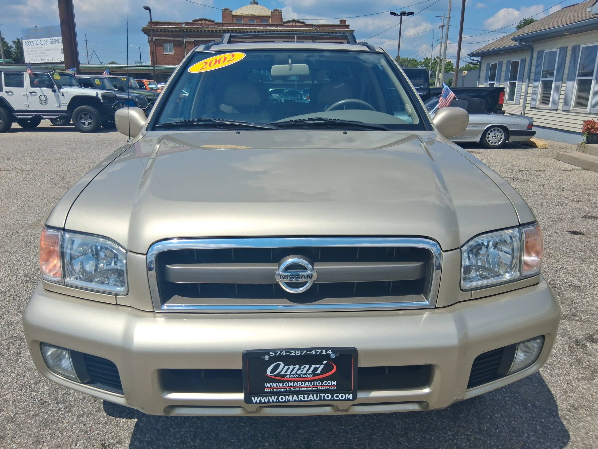 Used 2002 Nissan Pathfinder LE AWD/4WD image 7
