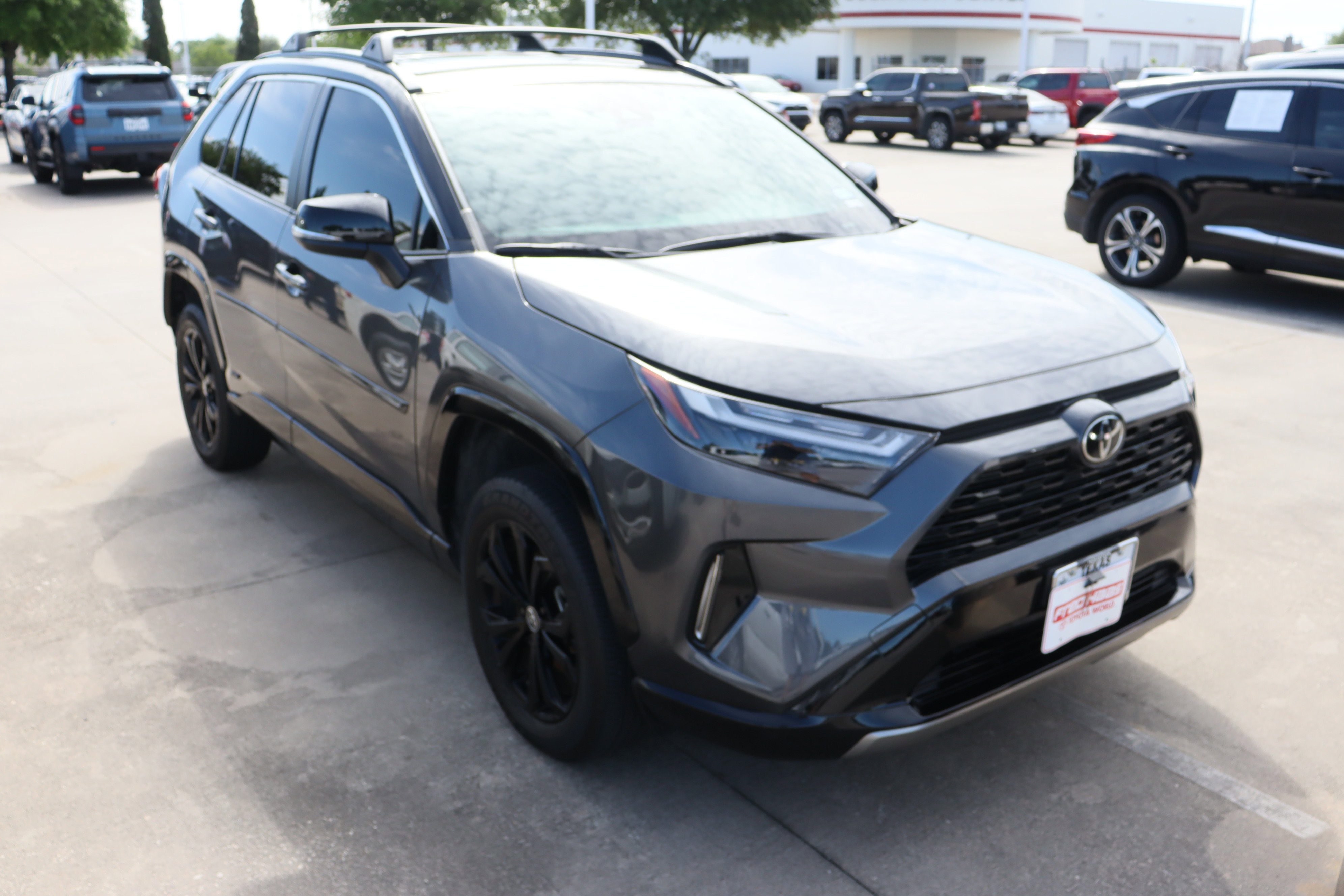 Certified 2025 Toyota RAV4 XSE image 2