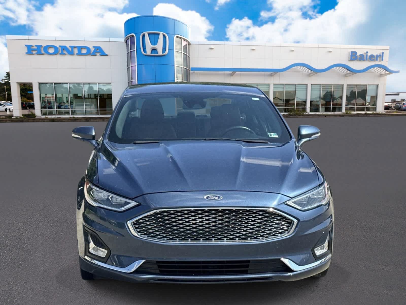Used 2019 Ford Fusion Energi Titanium FWD image 8