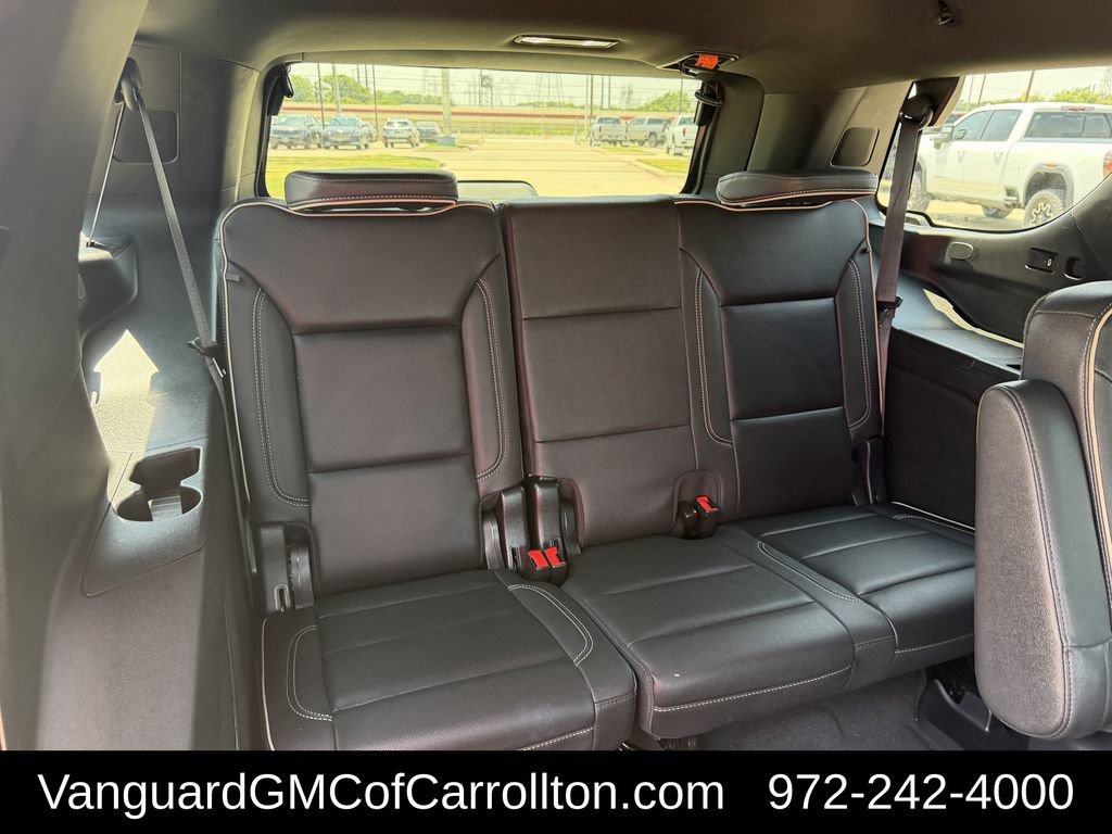 Used 2023 GMC Yukon SLT w/ SLT Premium Package AWD/4WD image 40