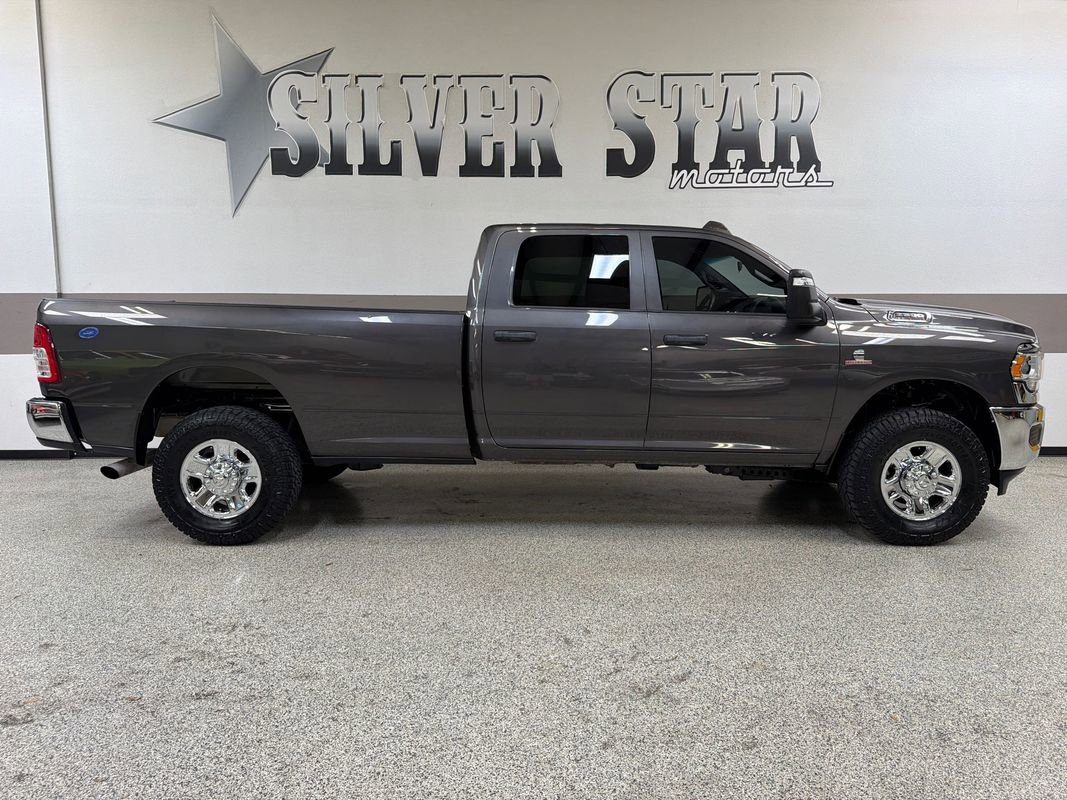 Used 2024 RAM 2500 Tradesman w/ Chrome Appearance Group AWD/4WD image 31