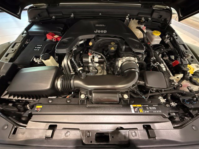 Used 2021 Jeep Wrangler Unlimited Rubicon AWD/4WD image 19