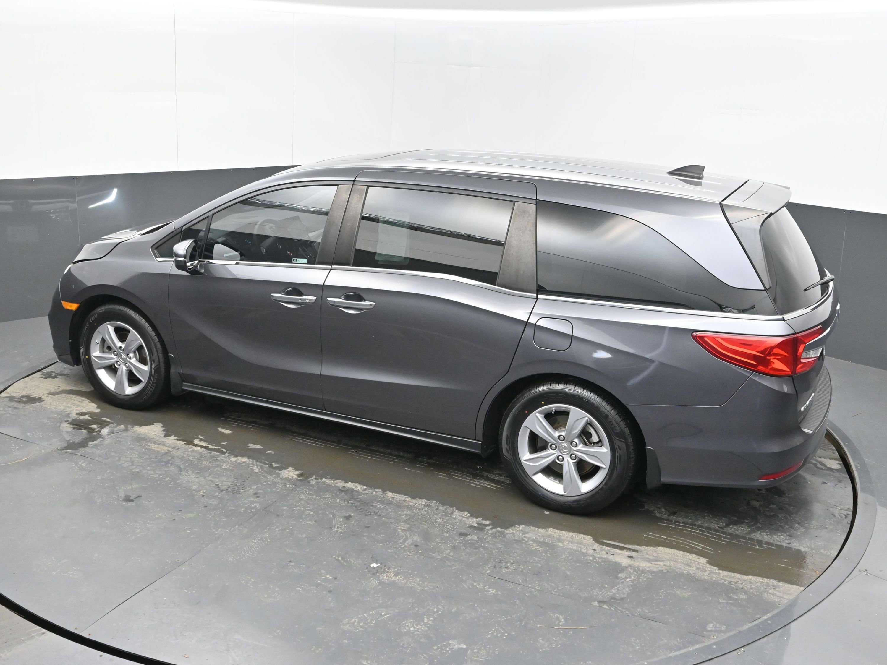 Used 2018 Honda Odyssey EX-L image 32