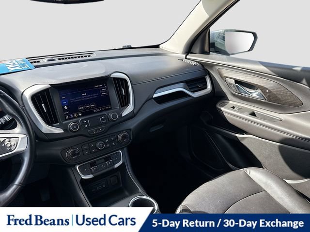 Used 2022 GMC Terrain SLT image 25