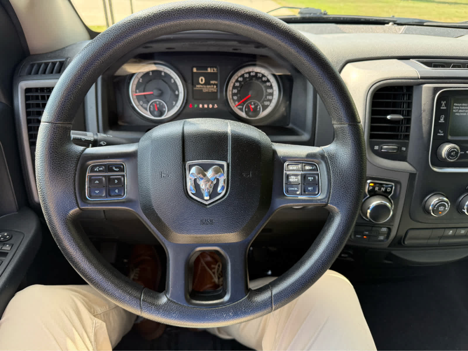 Used 2017 RAM 1500 Express AWD/4WD image 18