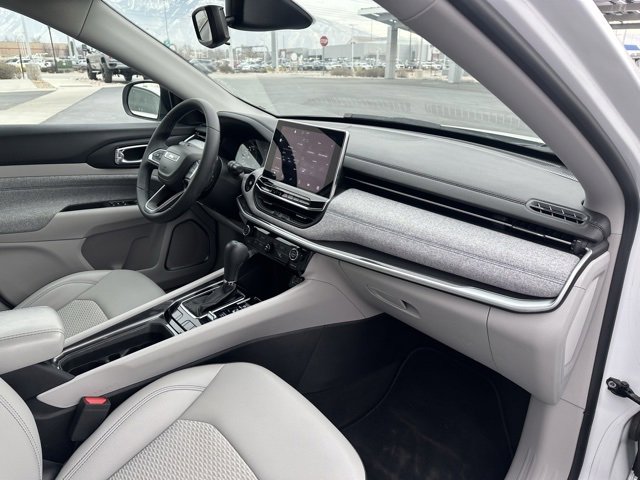 Used 2022 Jeep Compass Latitude image 20