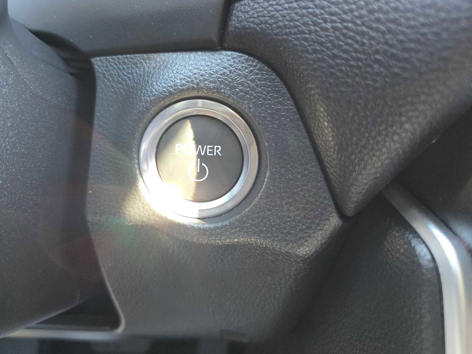 Used 2023 Toyota RAV4 XSE w/ Premium Package image 32