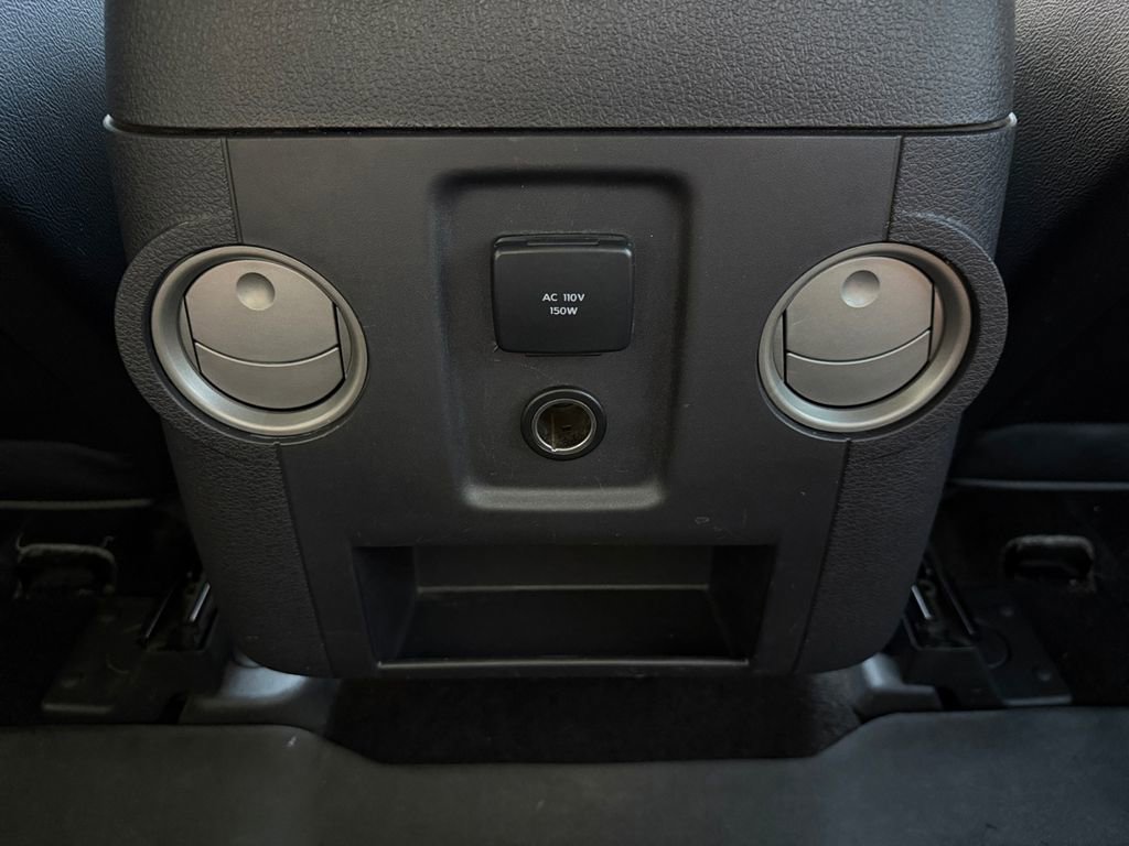 Used 2016 Ford F350 Lariat w/ Lariat Ultimate Package image 29