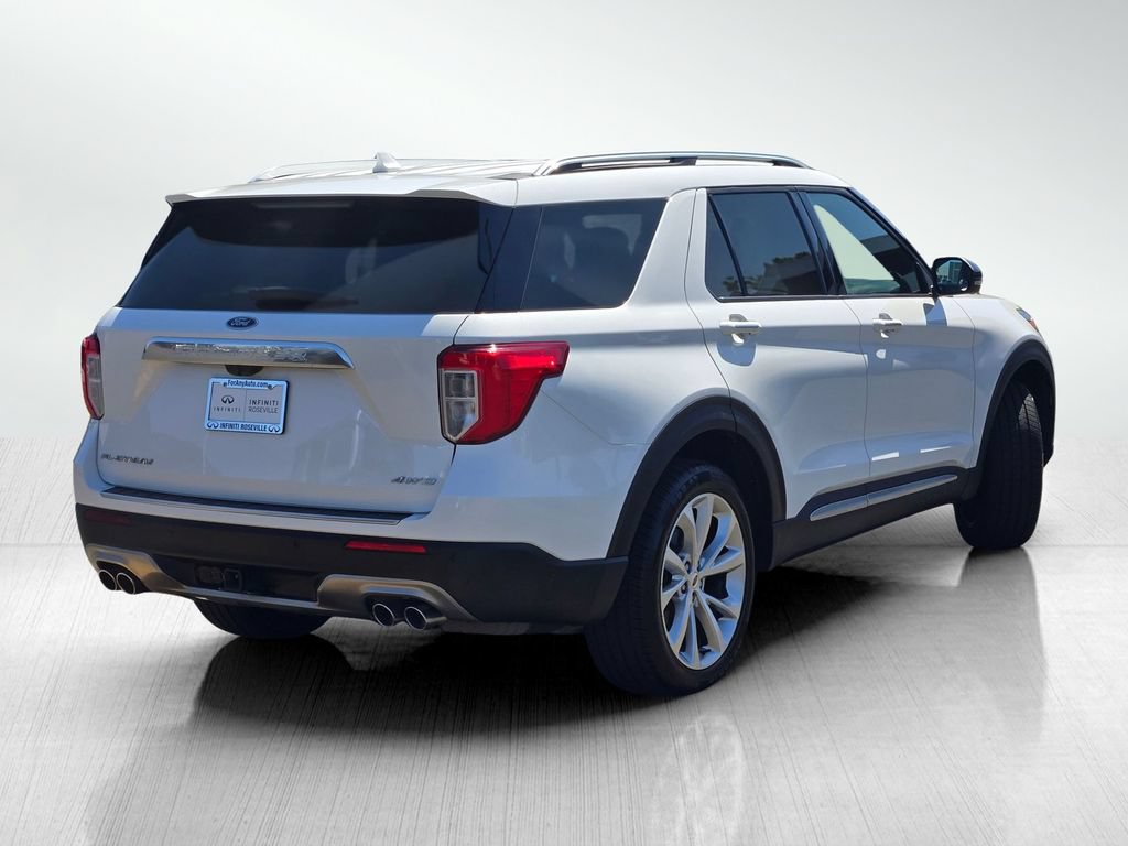 Used 2021 Ford Explorer Platinum w/ Equipment Group 601A AWD/4WD image 4