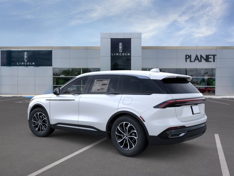 New 2026 Lincoln Nautilus Premier image 4