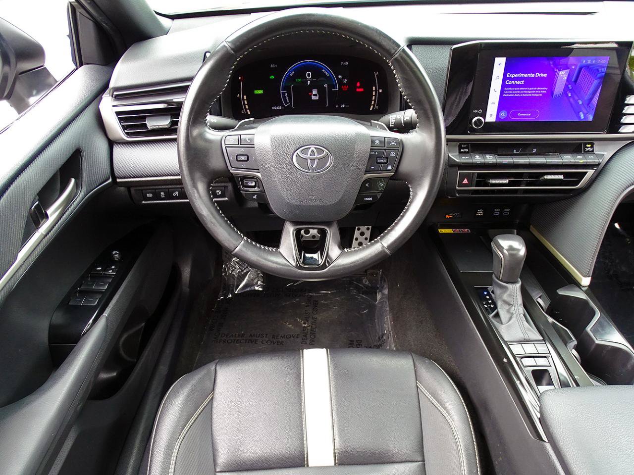 Used 2025 Toyota Camry SE w/ Convenience Package FWD image 27
