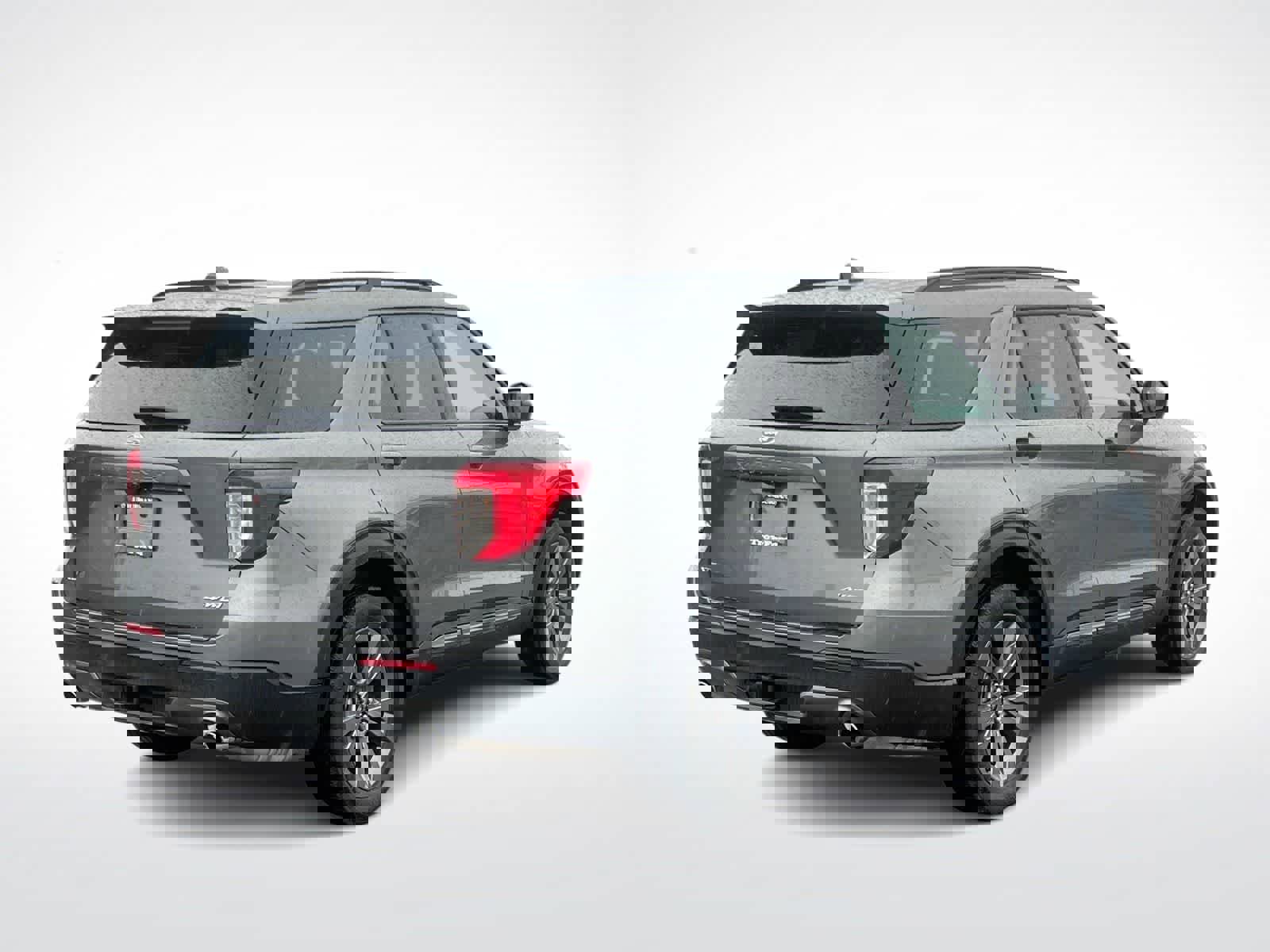 Used 2023 Ford Explorer XLT w/ Equipment Group 202A image 8