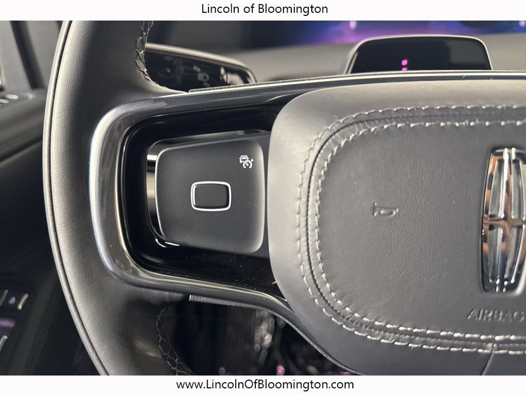 New 2025 Lincoln Navigator L Reserve w/ Jet Appearance Package image 29