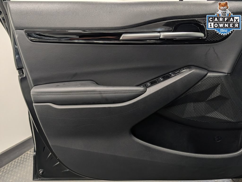 Certified 2025 Kia Seltos EX AWD/4WD image 9