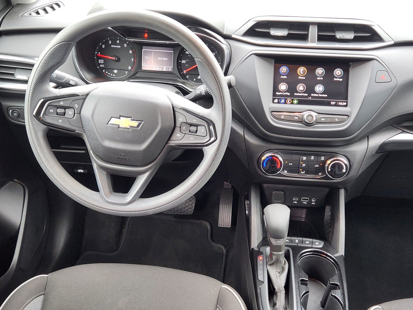 Used 2023 Chevrolet TrailBlazer LT FWD image 9