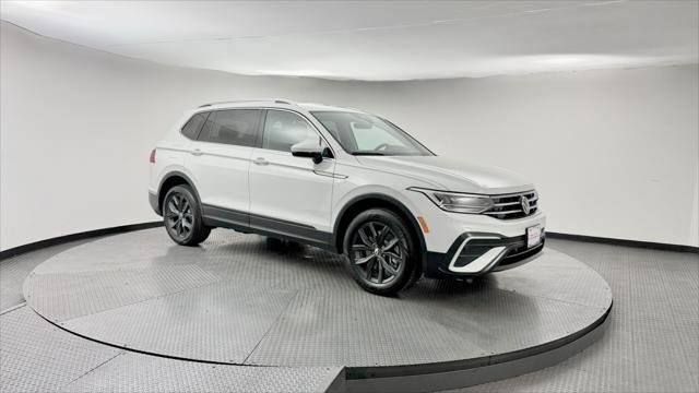 Used 2024 Volkswagen Tiguan Wolfsburg Edition FWD image 12