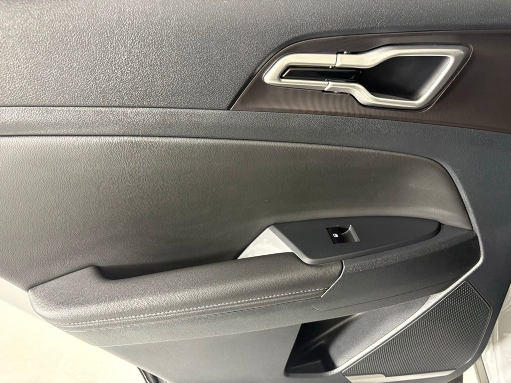 New 2026 Kia Sportage EX image 34