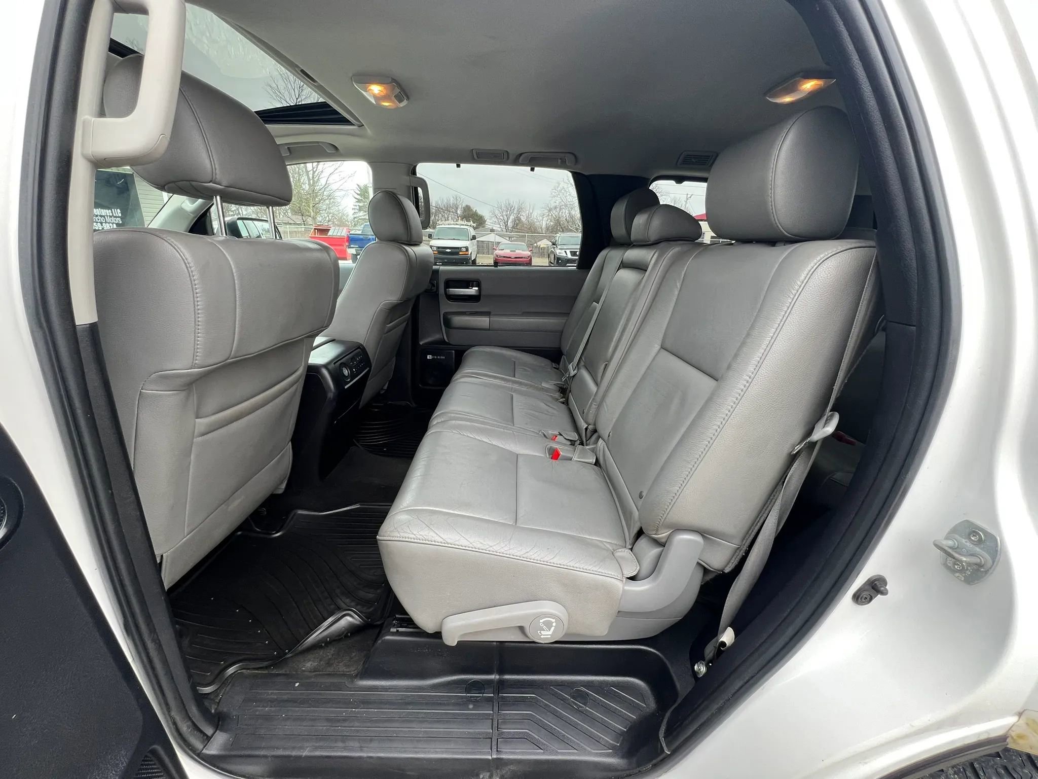 Used 2015 Toyota Sequoia Limited image 13