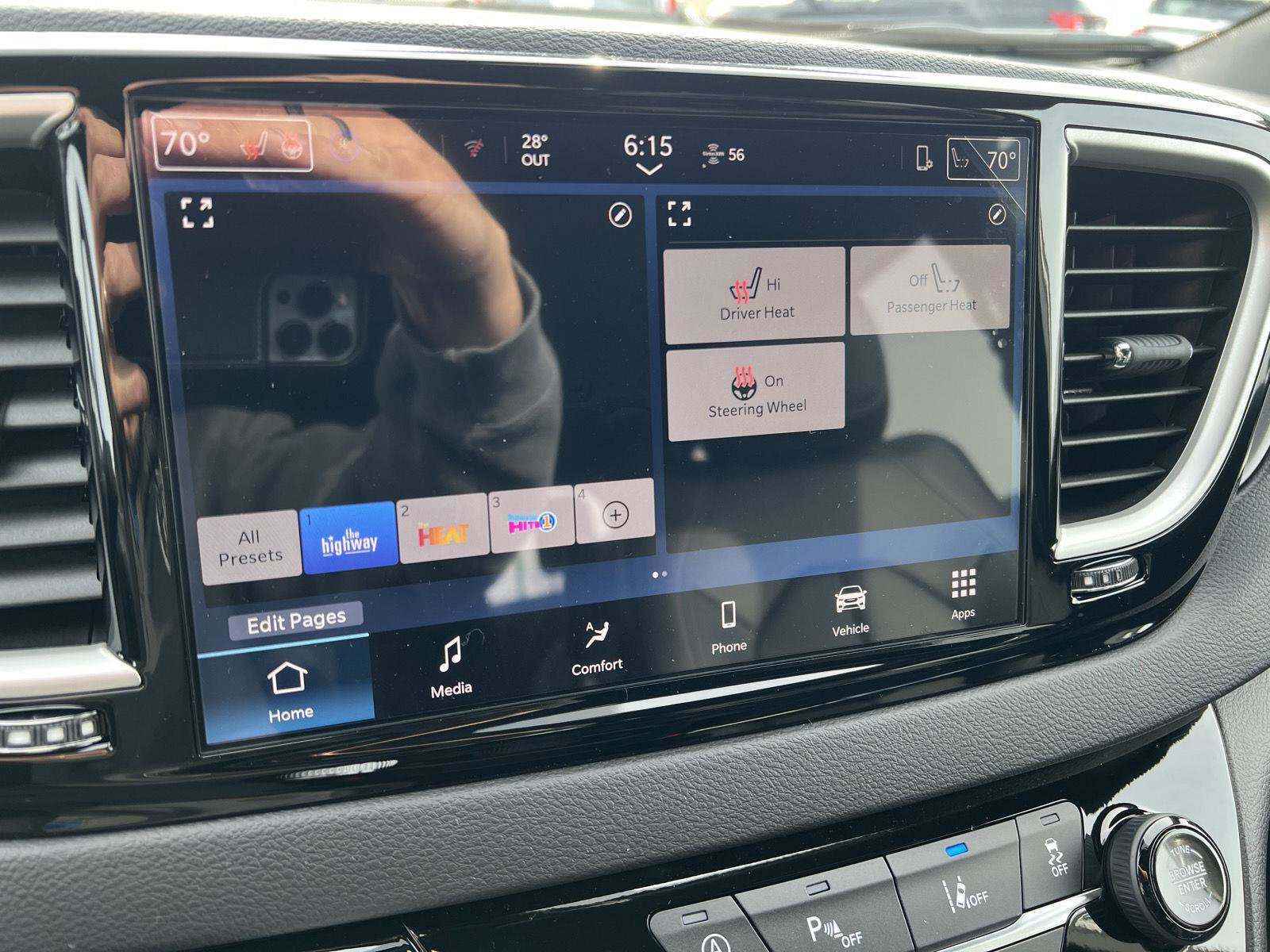 New 2026 Chrysler Voyager LX image 20