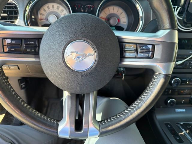 Used 2012 Ford Mustang GT Premium w/ Security Pkg RWD image 11