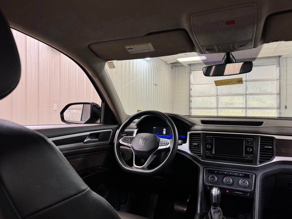 Used 2023 Volkswagen Atlas SE FWD image 26
