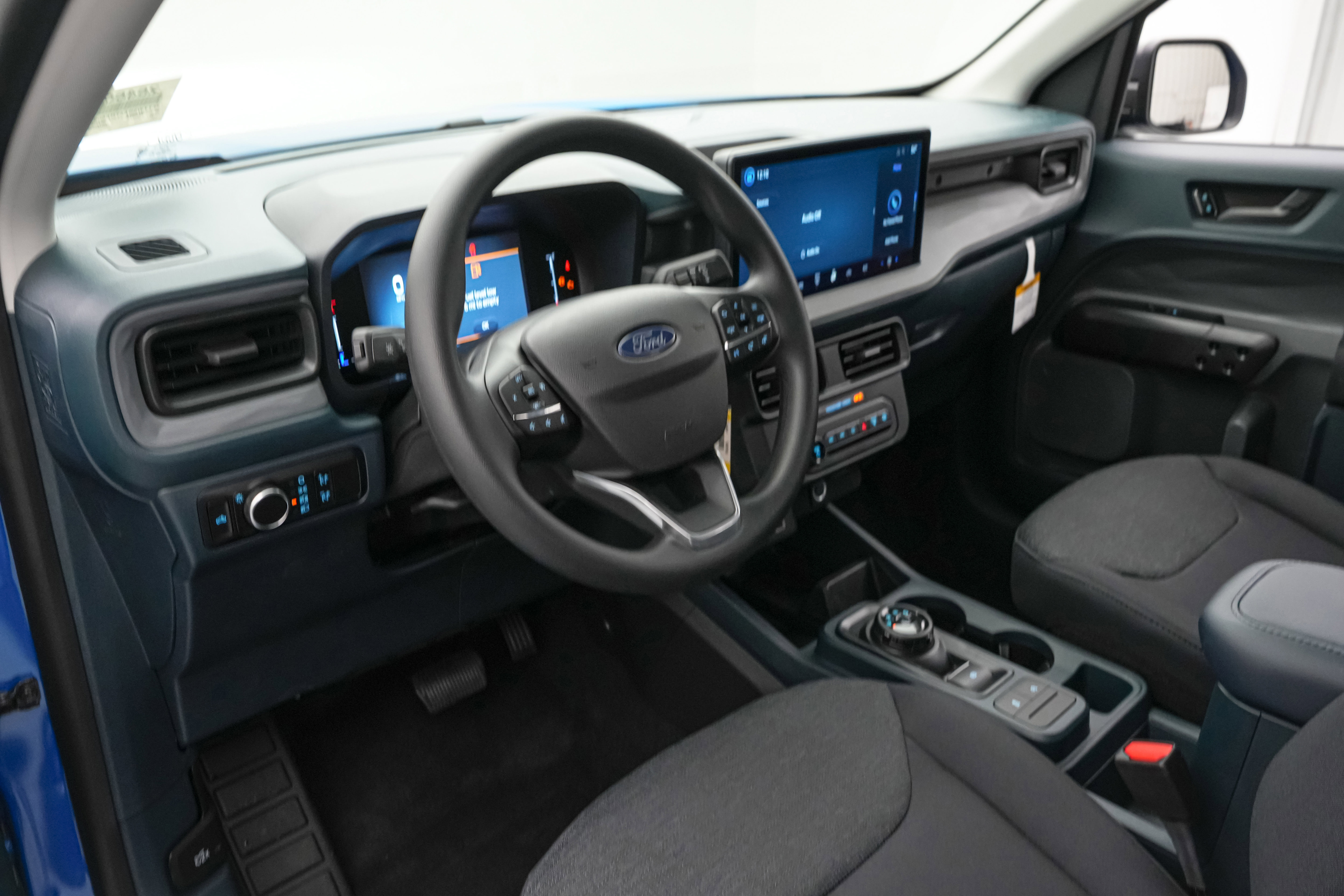 New 2026 Ford Maverick XL image 13