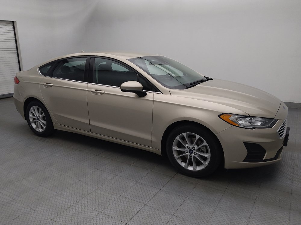 Used 2019 Ford Fusion SE FWD image 11