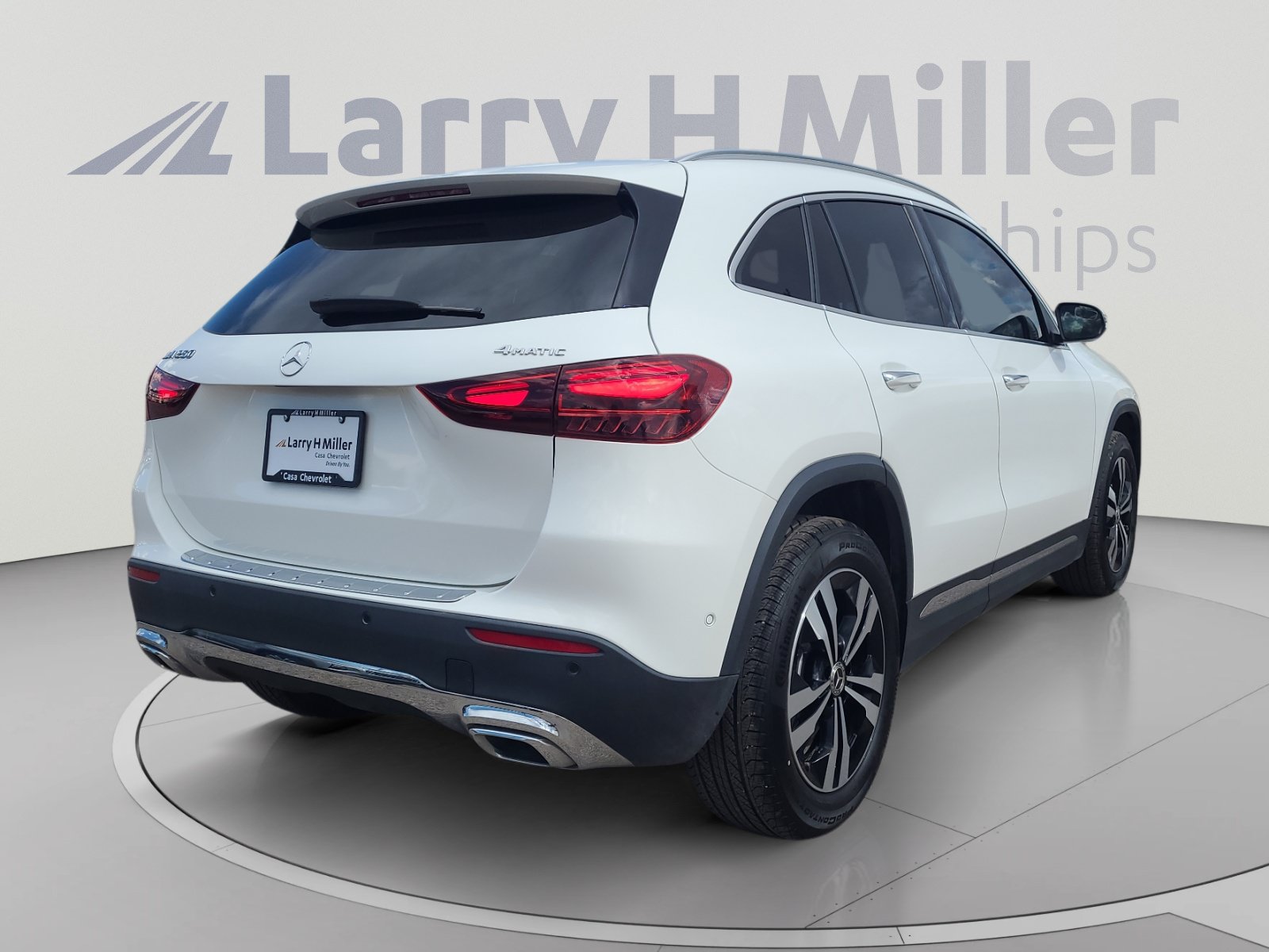 Used 2025 Mercedes-Benz GLA 250 4MATIC image 5