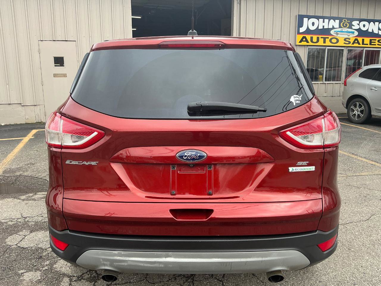 Used 2015 Ford Escape SE FWD image 4