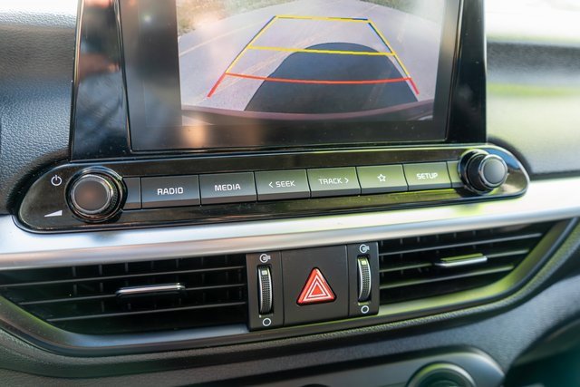 Used 2023 Kia Forte LXS w/ LXS Technology Package image 25