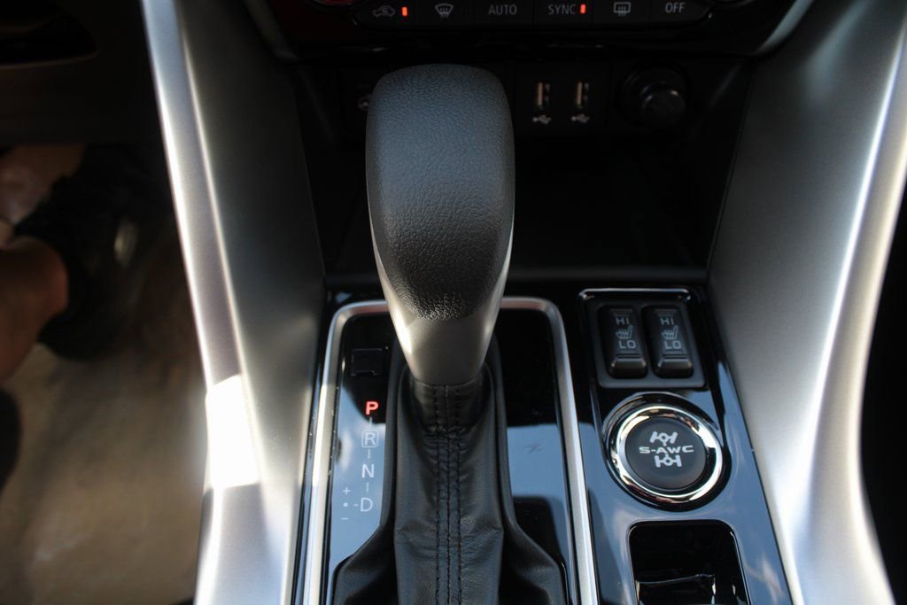 New 2026 Mitsubishi Eclipse Cross SEL AWD/4WD image 16